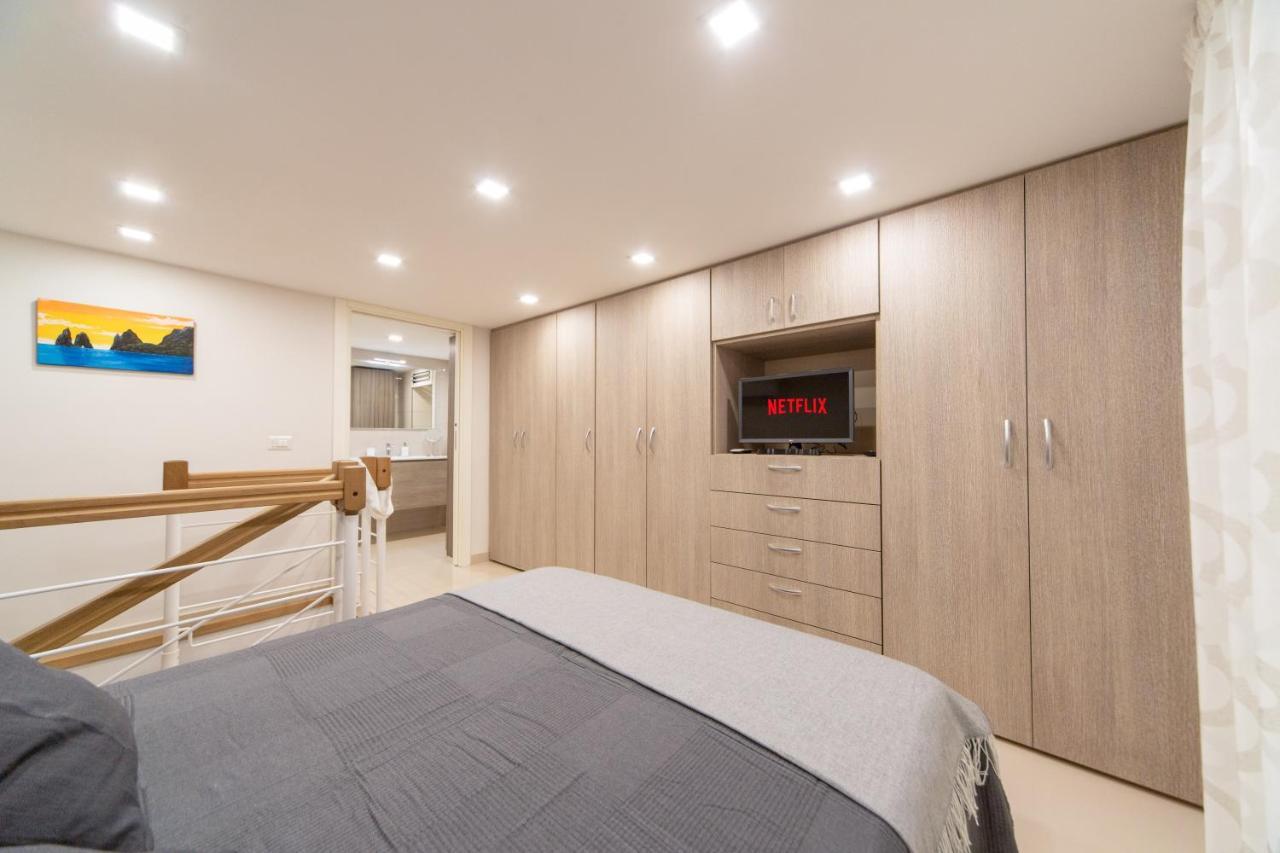 Centro Storico - Casa Con Wi-Fi E 4 Posti Letto In Via Dei Tribunali Appartement Napels Buitenkant foto